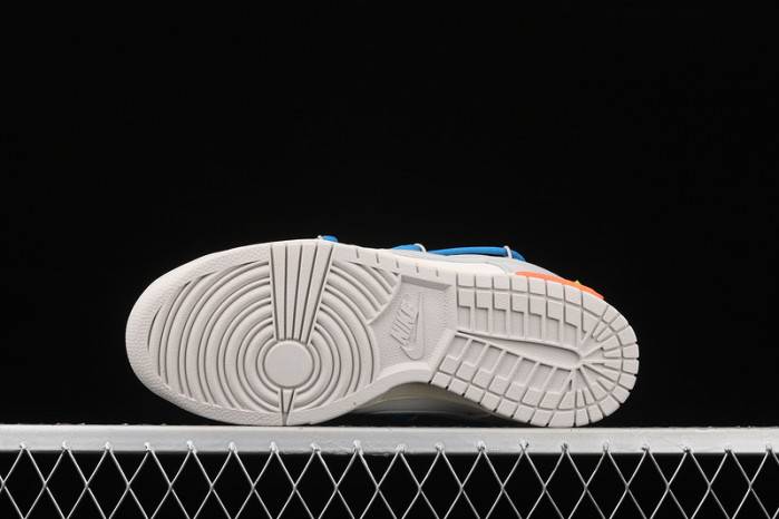 Nike 00F x Dunk Low ‘Lot 18 of 50’ – DJ0950-112