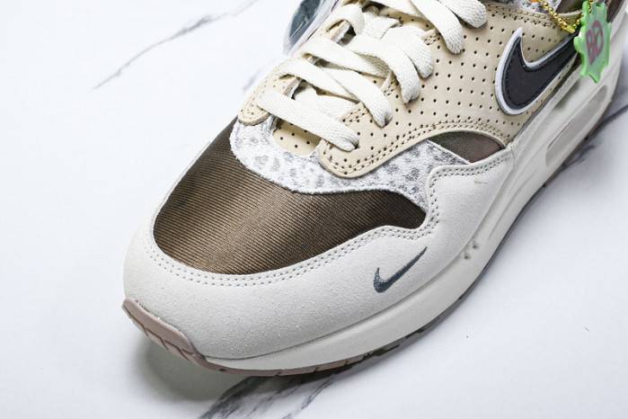 Nike Air Max 1 ’87 Luxe University of Oregon PE 2024 HQ2640-200