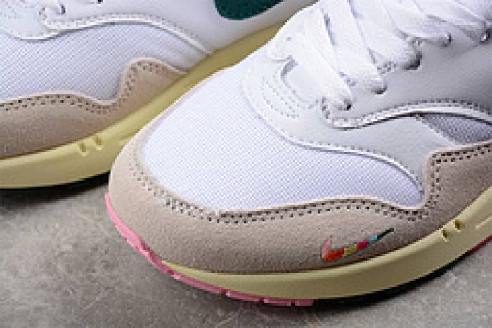 Nike Air Max 1 FQ0256-131