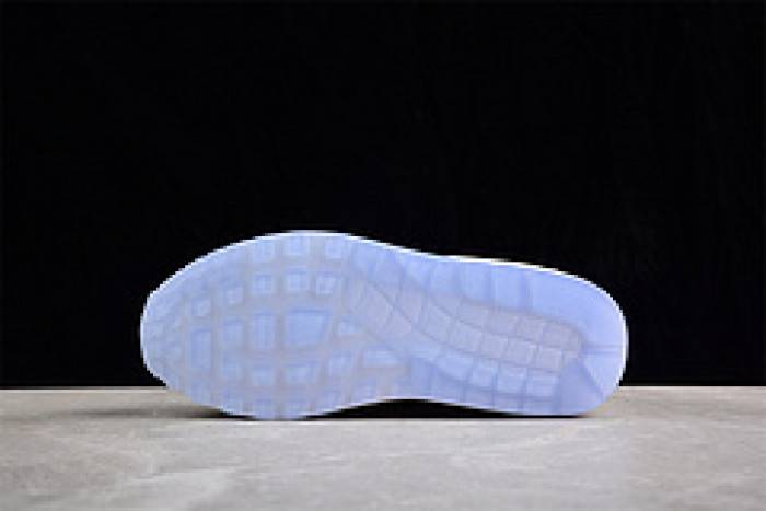 Nike Air Max 1 Unlock Your Space FN0608-101