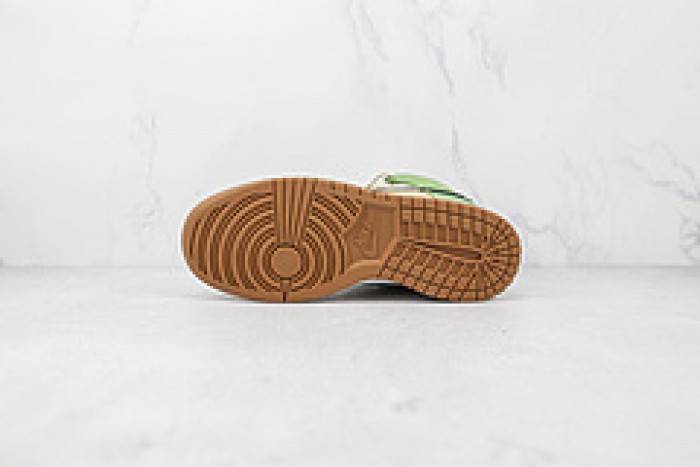 Nike Dunk High Next Nature Summit White DN9909-100