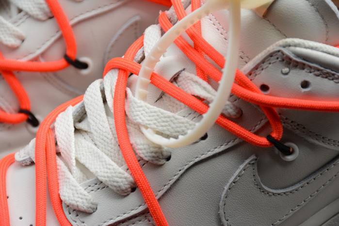 Nike Dunk Low 00F WHITE CT0856- 900