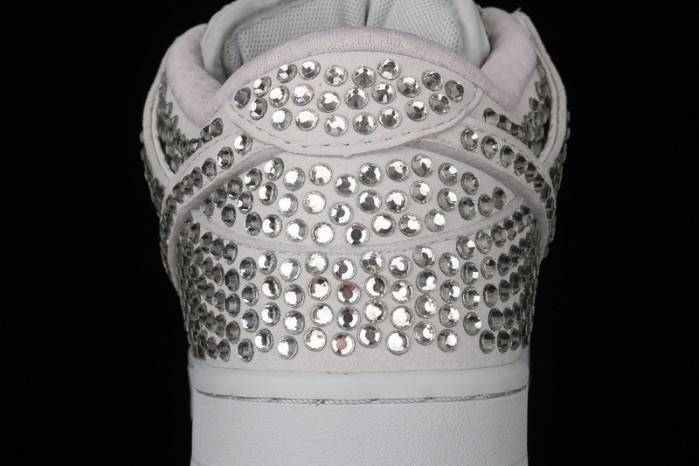 Nike Dunk Low Cactus Plant Flea Market Pure Platinum CZ2670-001