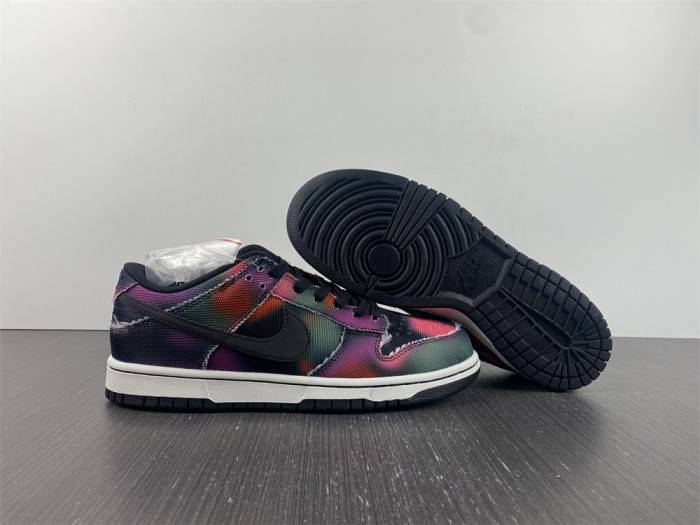 Nike Dunk Low Graffiti DM0108-002