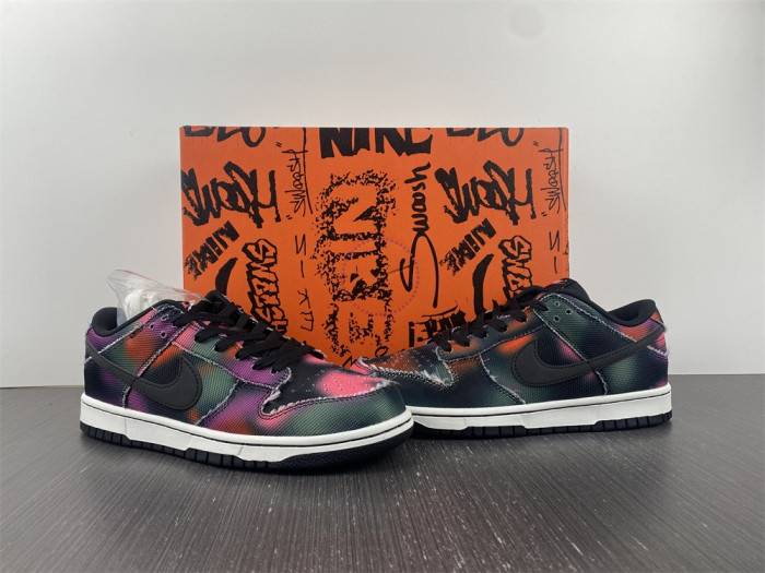 Nike Dunk Low Graffiti DM0108-002