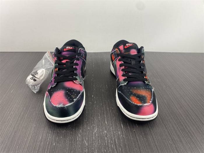 Nike Dunk Low Graffiti DM0108-002