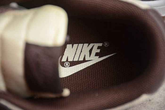 Nike Dunk Low Plum Eclipse FJ4734-100