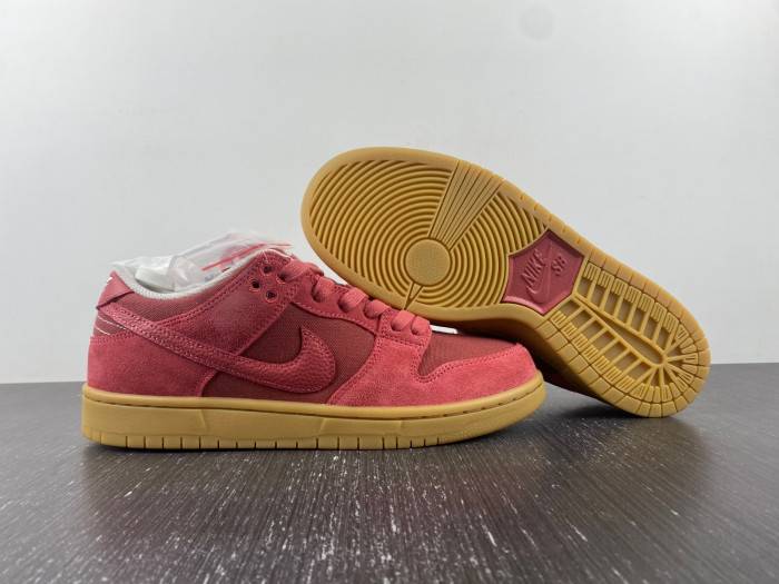 Nike Dunk Low SB Adobe DV5429-600