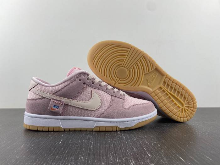 Nike Dunk Low Teddy Bear (W) DZ5318-640