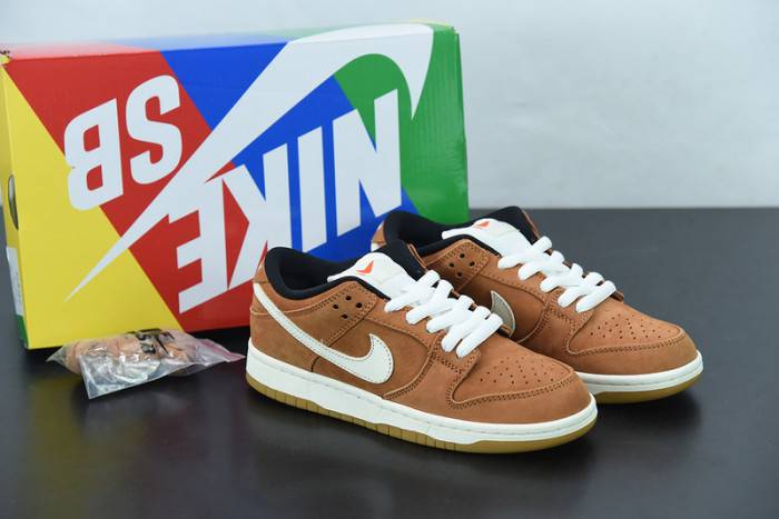 Nike Dunk Low Wheat DH1319-200