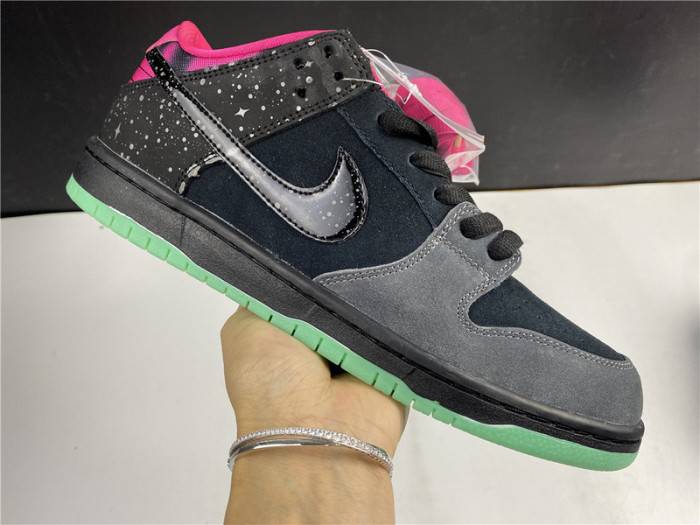 nike dunk sb low premier “N0*Hern lights”724183-063