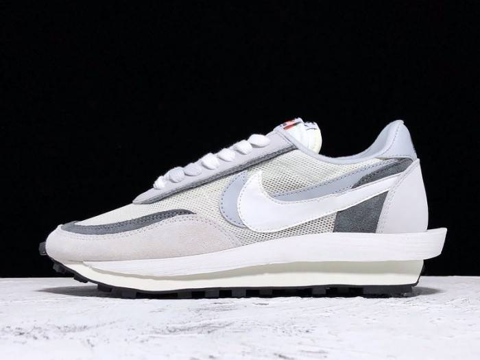 Nike LD Waffle Sacai Summit White BV0073-100