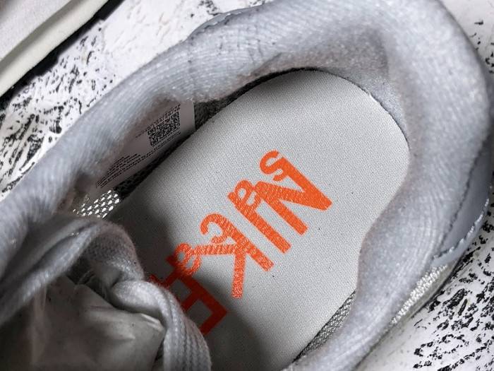 Nike LD Waffle Sacai Summit White BV0073-100