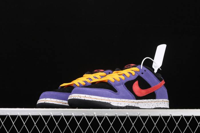 Nike SB Dunk Low “ACG Terra” BQ6817-008