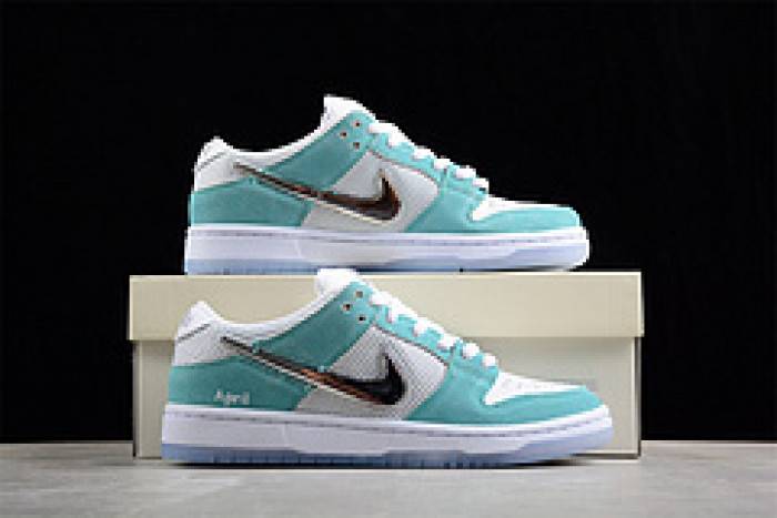 Nike SB Dunk Low April Skateboards FD2562-400