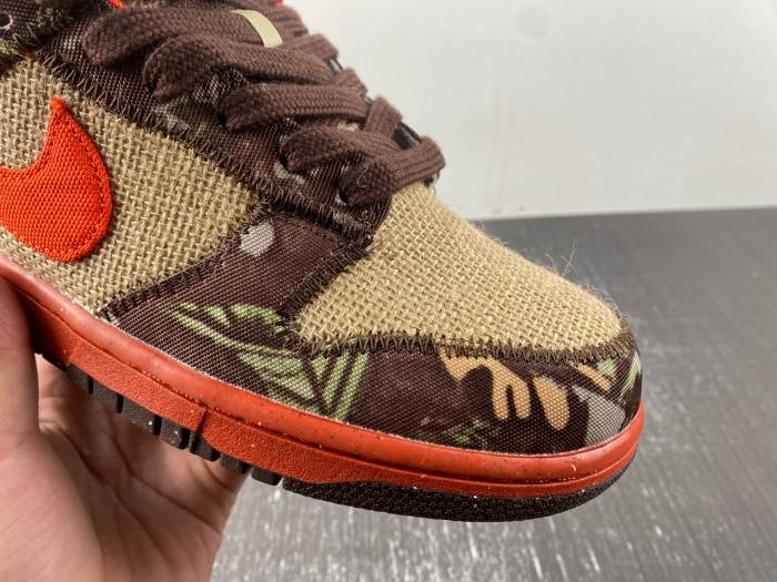 Nike SB Dunk Low “Hunter Reese Forbes”