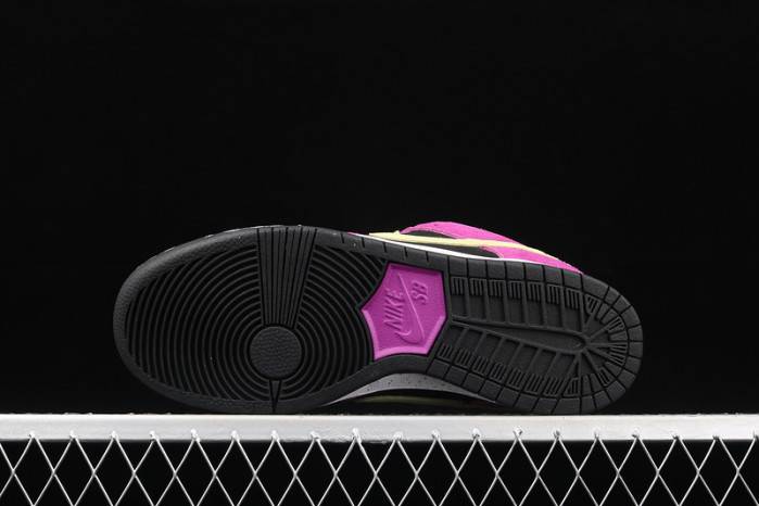 Nike SB Dunk Low Red Plum BQ6817-501