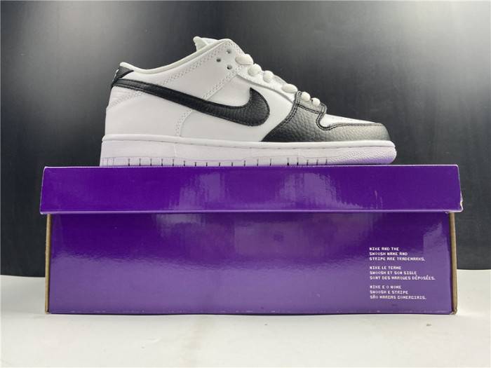 Nike SB Dunk Low Yin Yang 313170-023