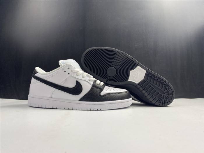 Nike SB Dunk Low Yin Yang 313170-023