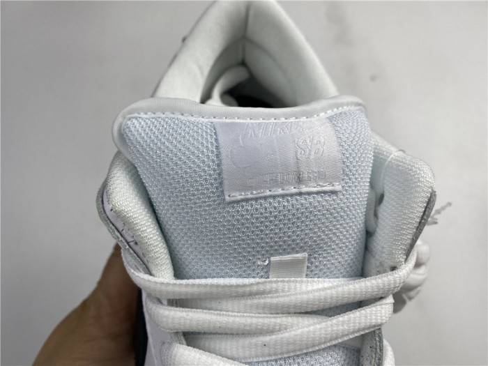 Nike SB Dunk Low Yin Yang 313170-023