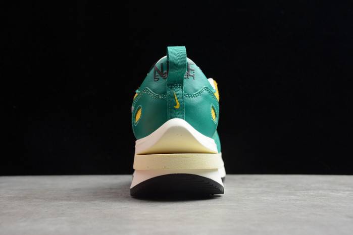 Nike Sacai Nike Pegasus Vaporfly SP BV0073-103