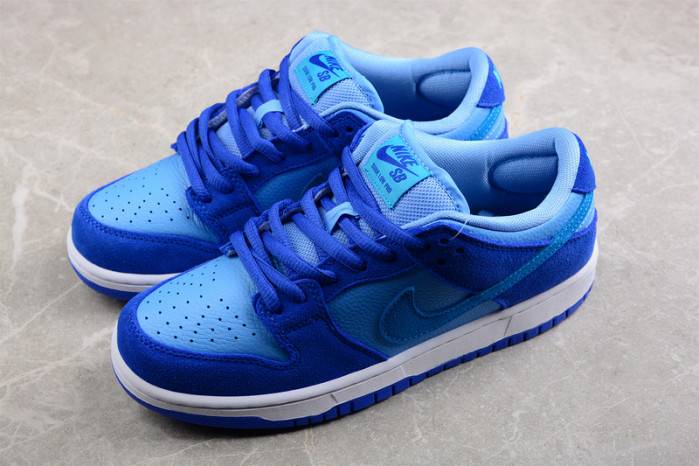 Nike Sb Dunk Low Blue Raspberry DM0807-400