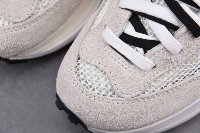 Nike Vaporwaffle Sacai Sport Fuchsia Game Royal CV1363-100