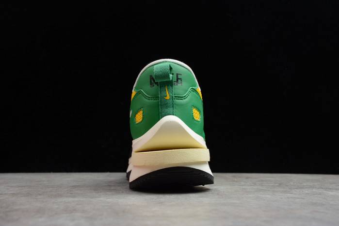 Nike Vaporwaffle Sacai Tour Yellow Stadium Green CV1363-700