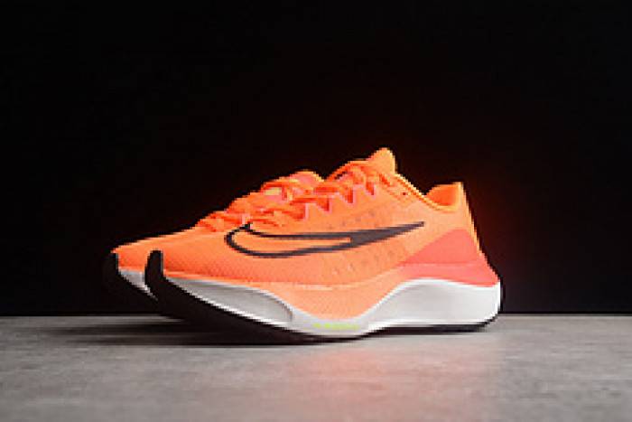 Nk Zoom Fly 5DM8968-800