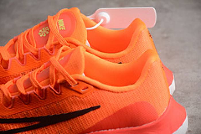 Nk Zoom Fly 5DM8968-800