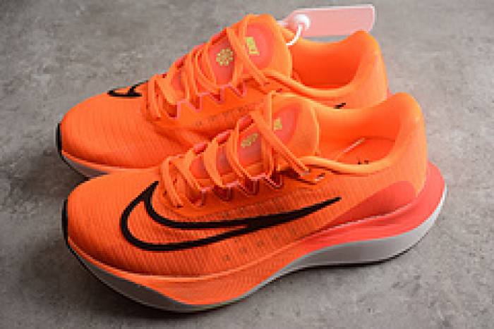 Nk Zoom Fly 5DM8968-800