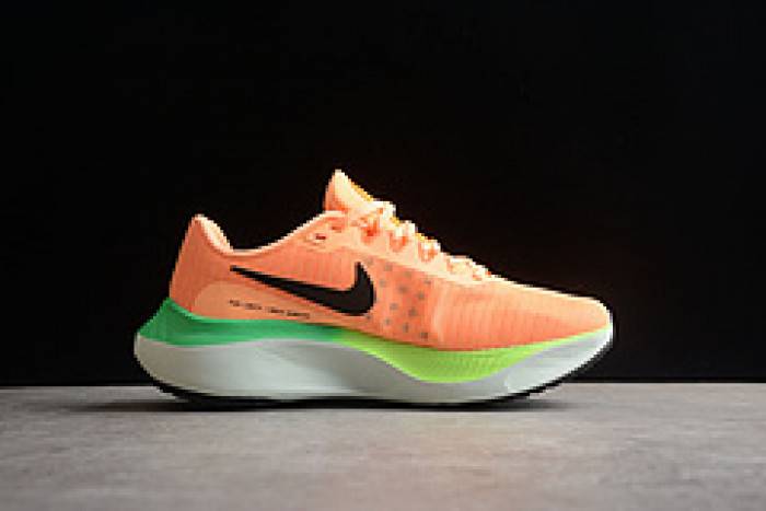 Nk Zoom Fly 5DM8974-800