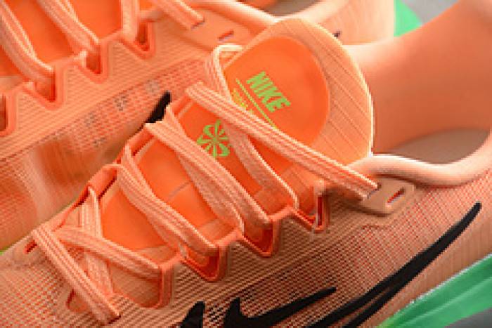 Nk Zoom Fly 5DM8974-800