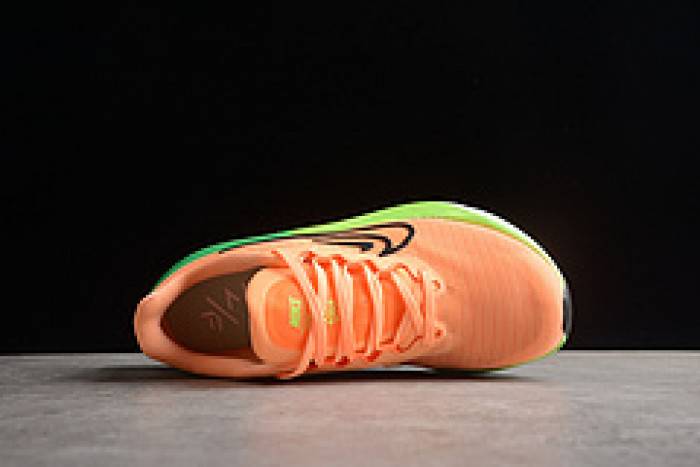 Nk Zoom Fly 5DM8974-800