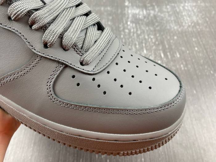 Off-White x Nike Air Force 1 DX1419-500