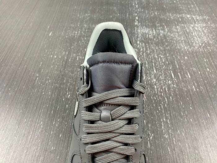 Off-White x Nike Air Force 1 DX1419-500