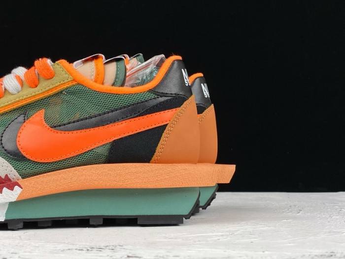 Sacai x Nike LdWaffle Big Shark BV0073-081