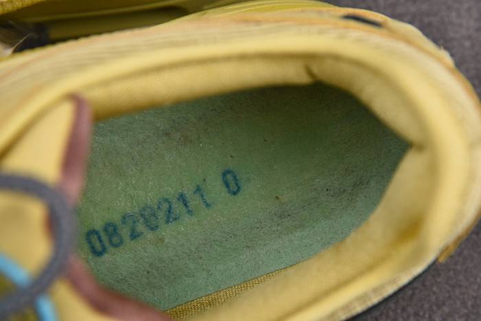 Travis Scott Nike Air Max 1 Wheat DO9392-700