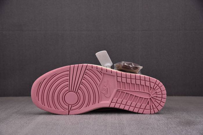 Travis Scott x Air Jordan 1 Low OG DZ4137-206