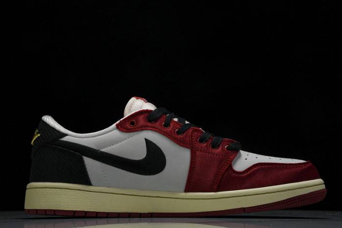 Trophy Room x Air Jordan 1 Low OG “Away” FN0432-100