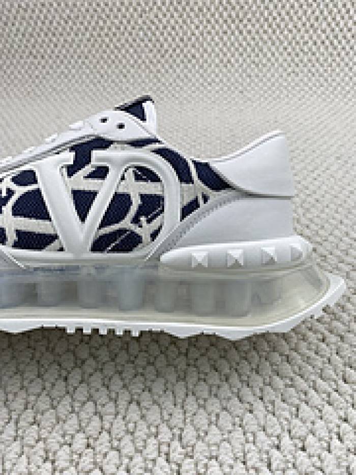 VALE·NTI·NO· Sneakers VS004