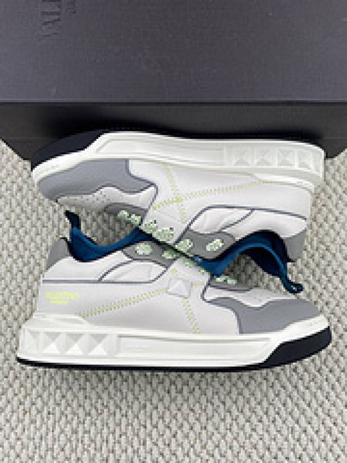 VALE·NTI·NO· Sneakers VS010