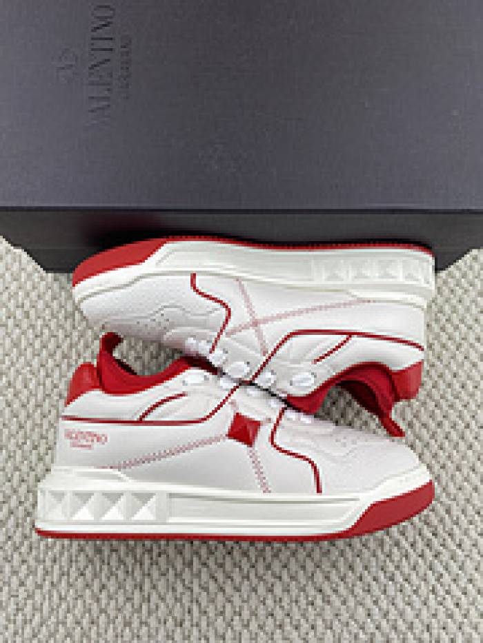 VALE·NTI·NO· Sneakers VS014