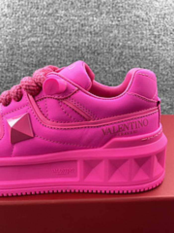 VALE·NTI·NO· Sneakers VS017