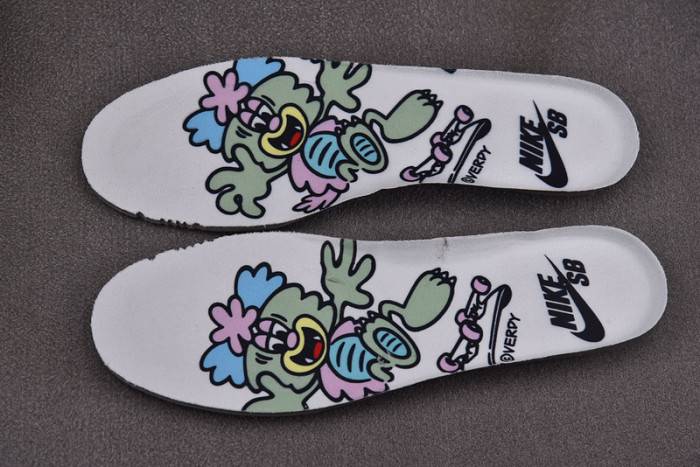 Verdy x Nike SB Dunk Low “Visty” FN6040-400