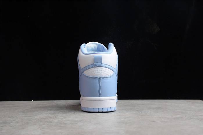 Wmns Dunk High ‘Aluminum’ – Nike – DD1869-107