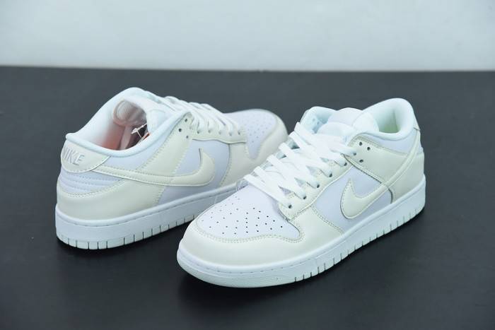 Wmns Dunk Low ‘Move To Zero – Sail’ – Nike – DD1873-101